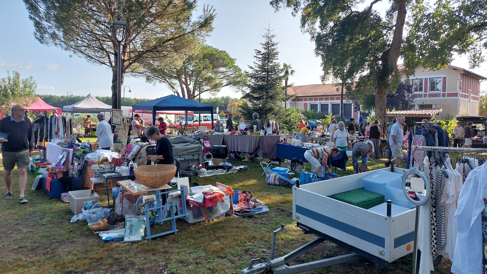2024_08_18 vide grenier (8).jpg