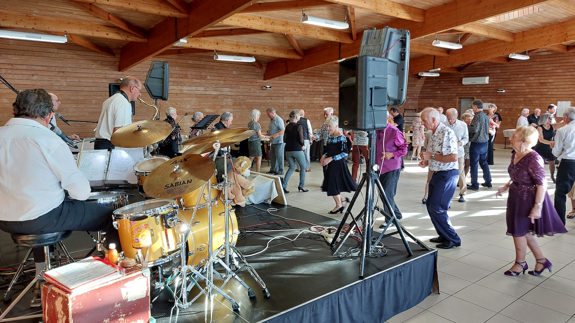 2024_11_10 bal à papa (3).jpg