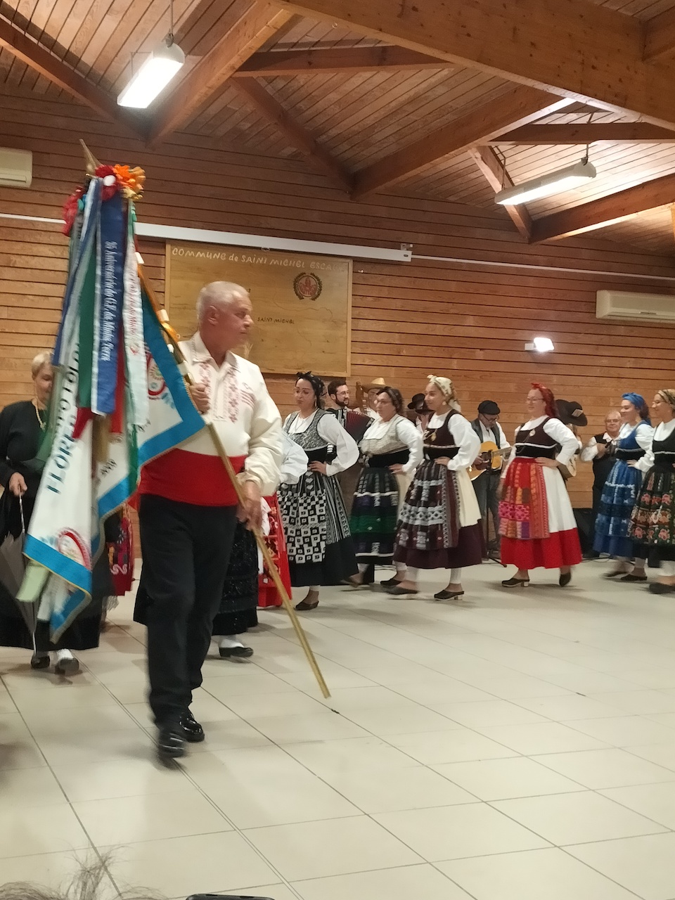 221105-La parade1.jpg