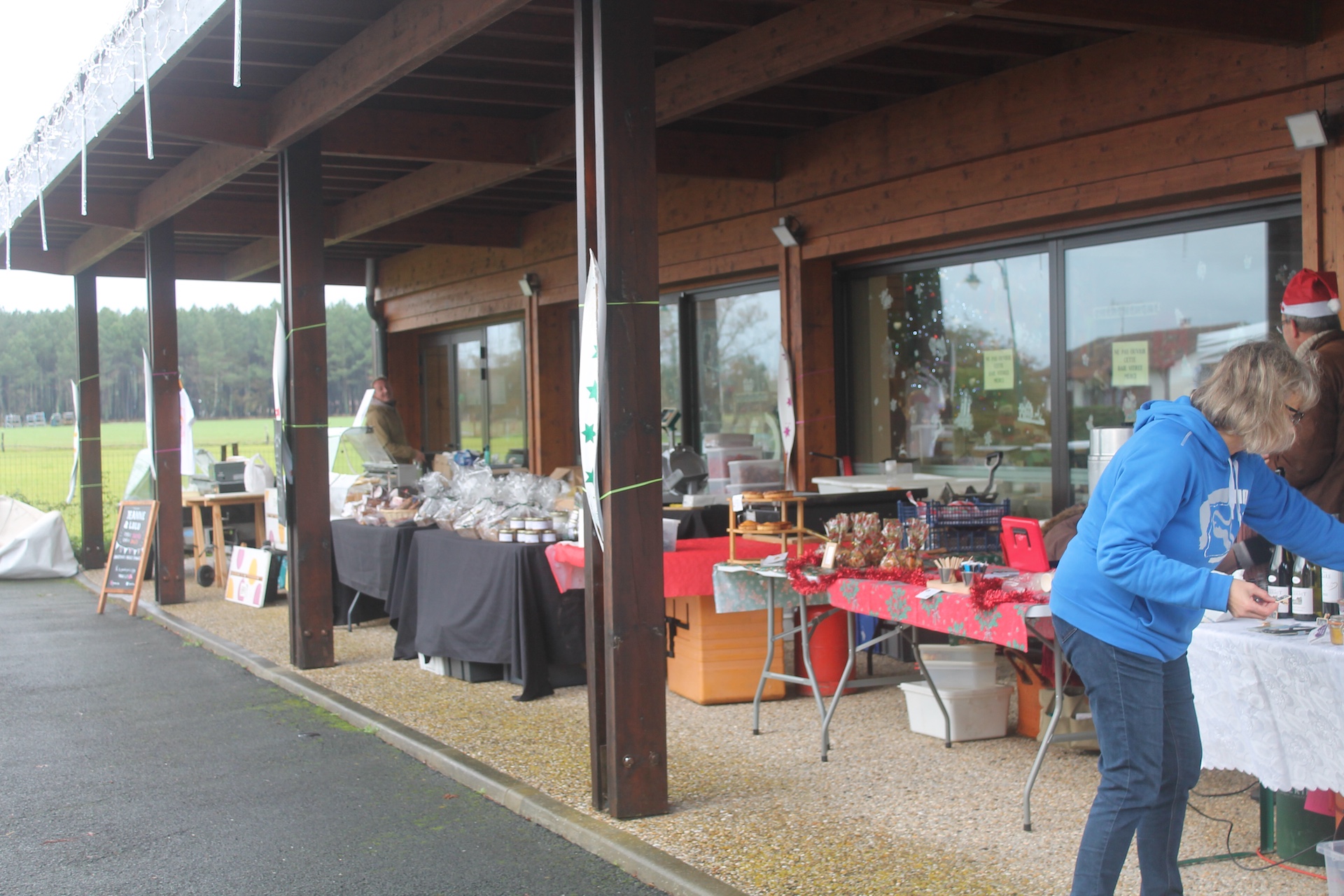 241214-Marché16.JPG